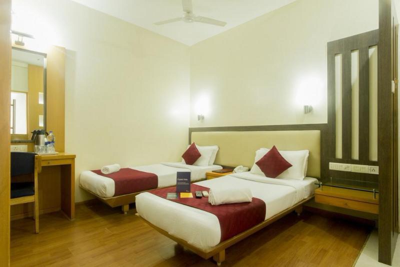 Rapid Lakme Executive Hotel 3*